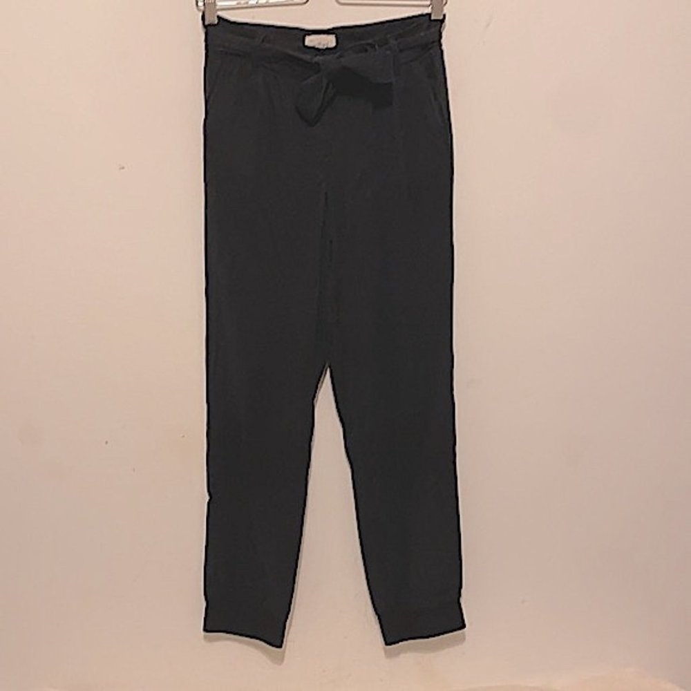 Aritzia Wilfred Paperbag front tie cuffed pants size 2